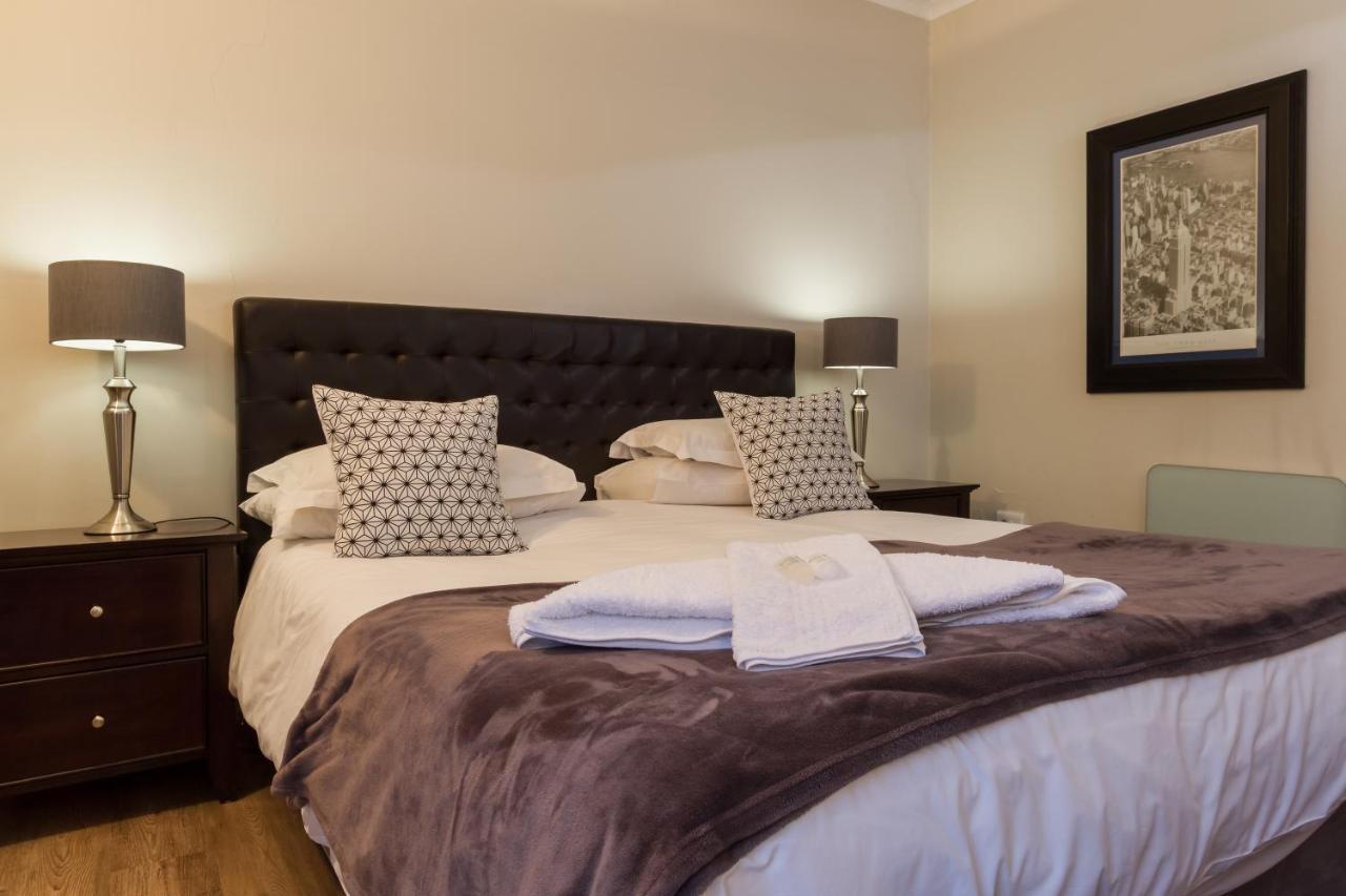 The Pecan Tree Guesthouse Sandton Eksteriør billede